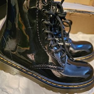 Dr. MARTENS black patent leather US SIZE 11